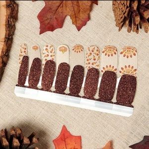 2 sets Color Street nail strips